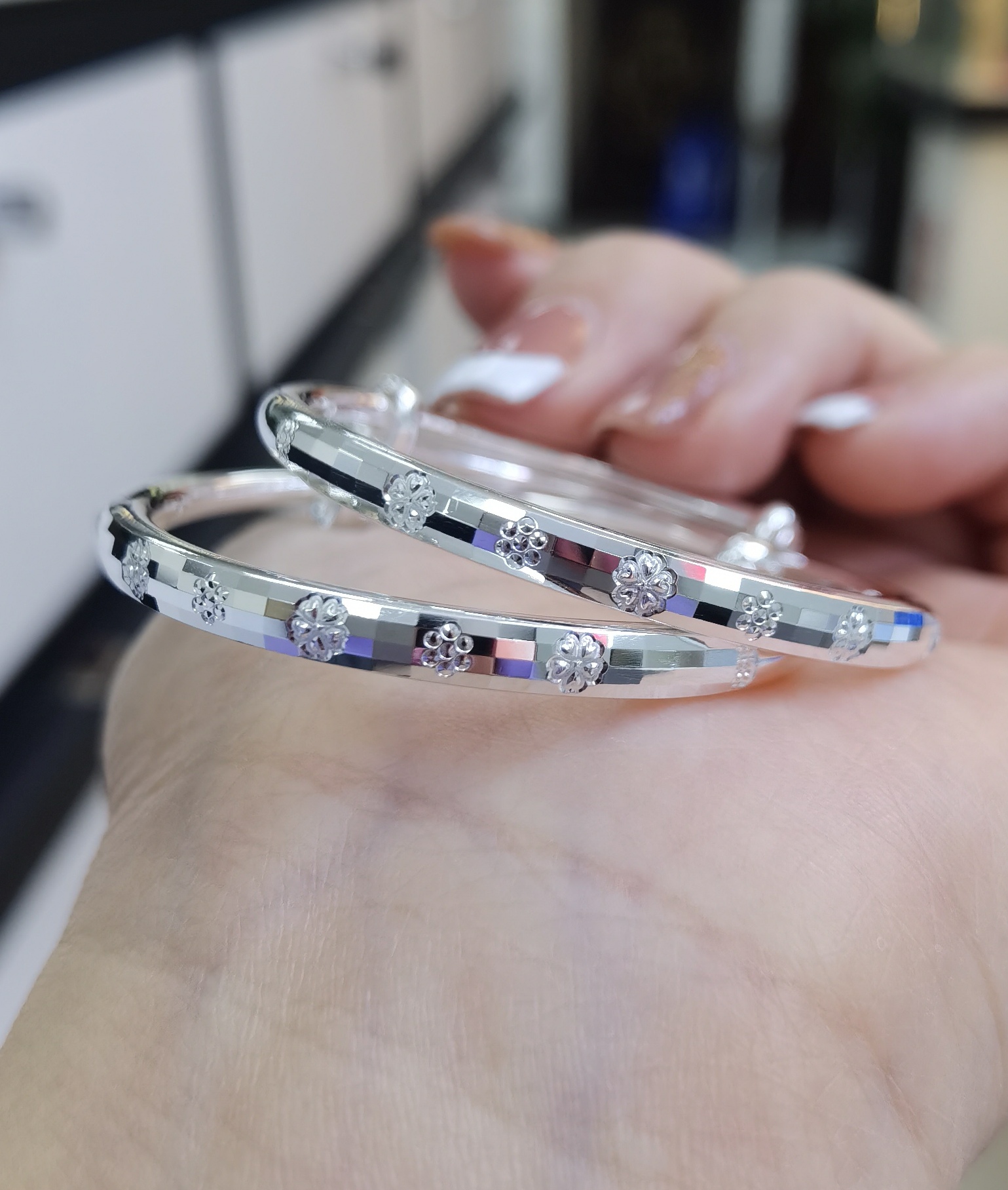 足银手镯 足银999.9情侣时尚儿童手镯镯子对镯宝宝镯实心款