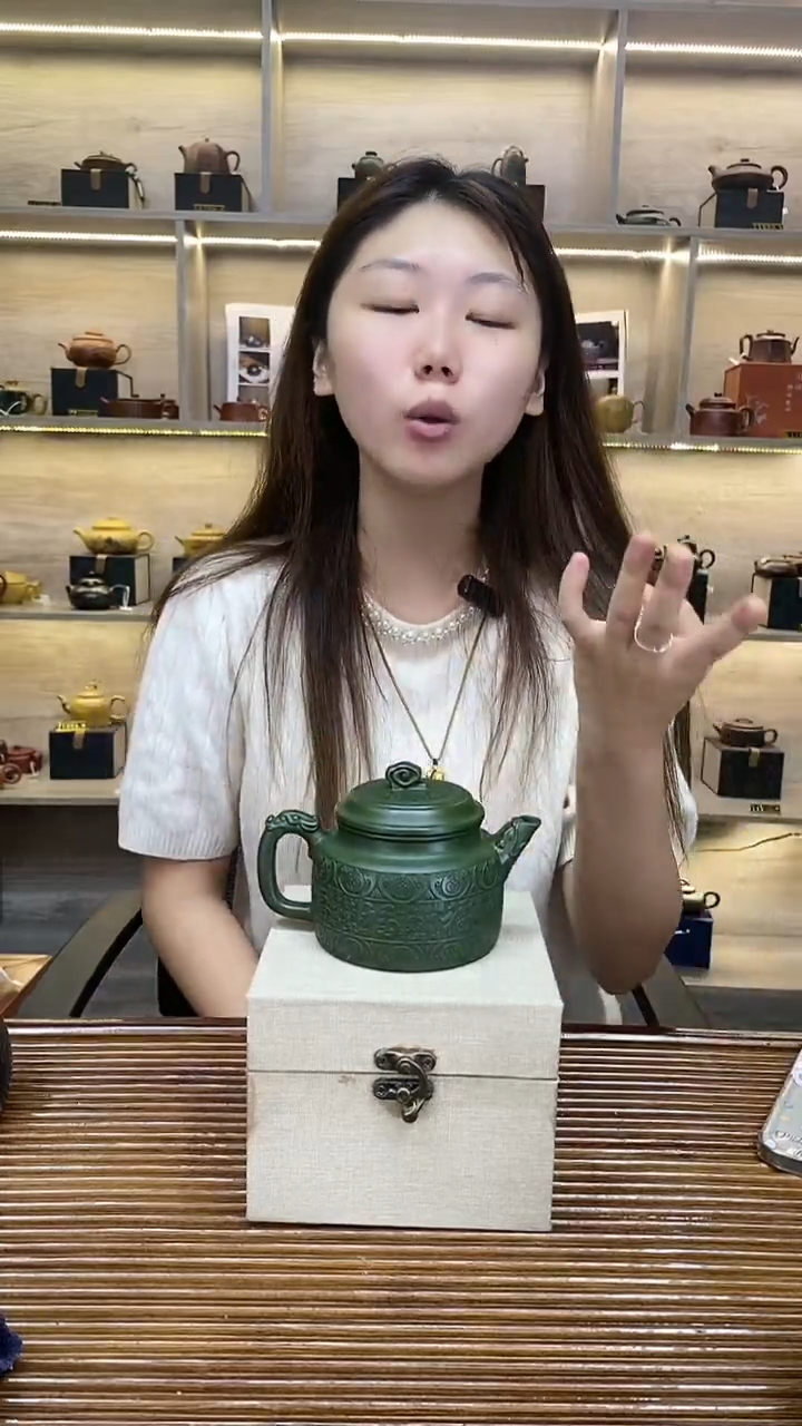 【闪购商品】紫砂茶壶翡翠绿泥百福德钟