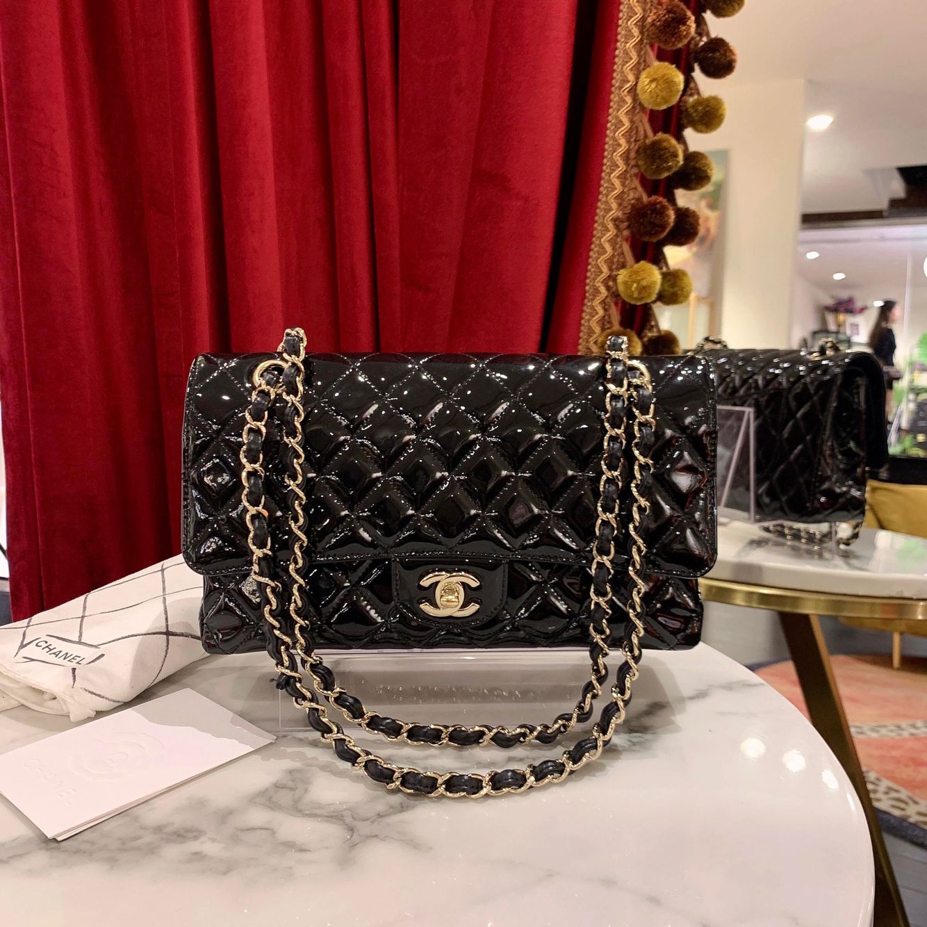 95新 Chanel/香奈儿 GGS丨黑金漆皮CF中号29开/39766366