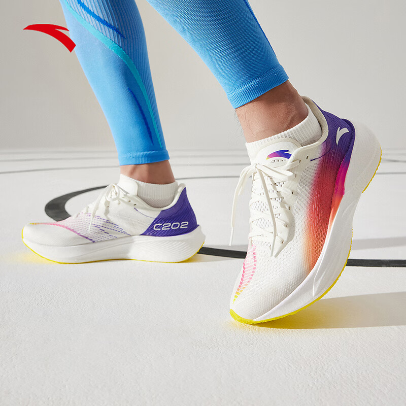 安踏C202 5代男氮科技专业碳板马拉松跑步鞋竞速训练鞋112435563S