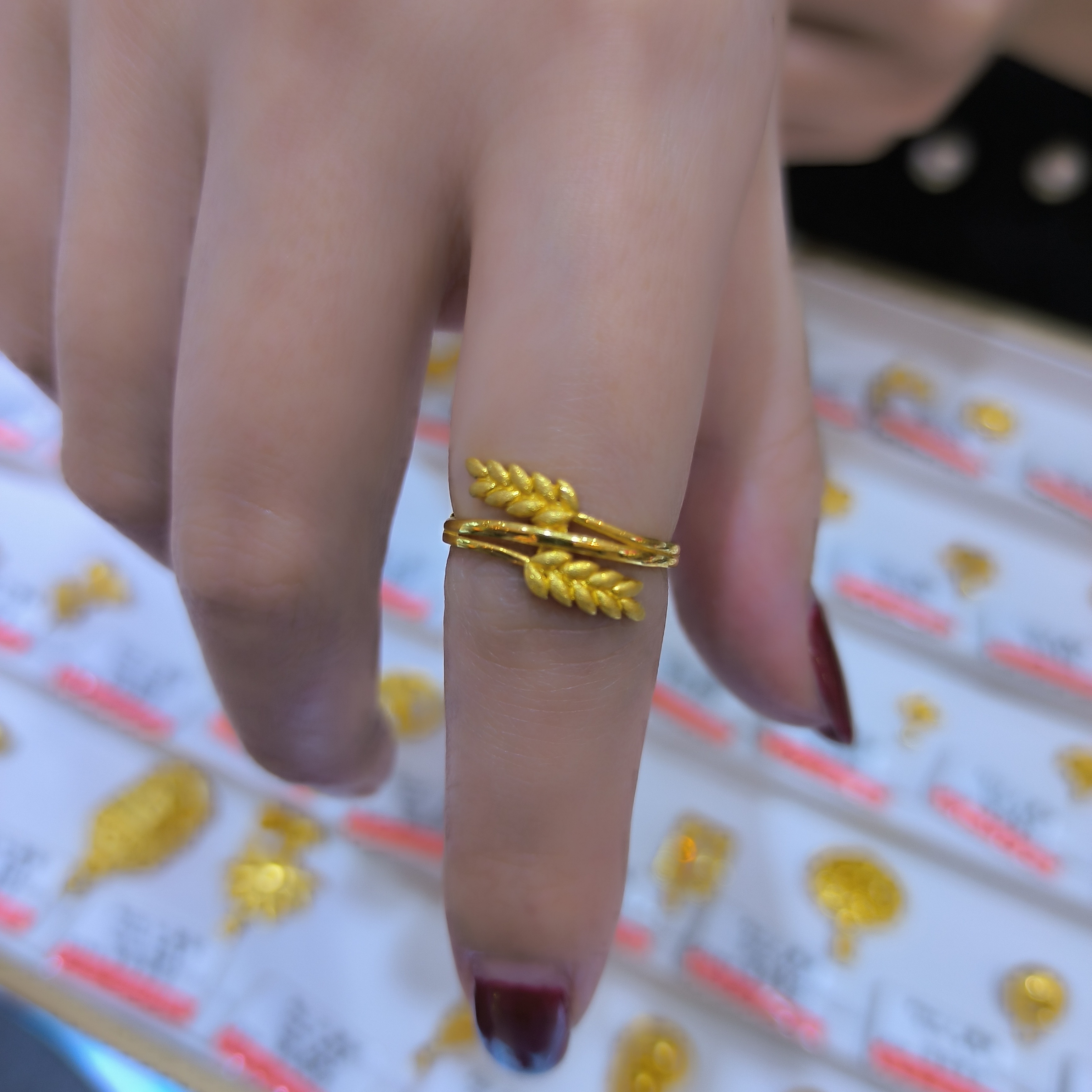 卓尔珠宝足金戒指