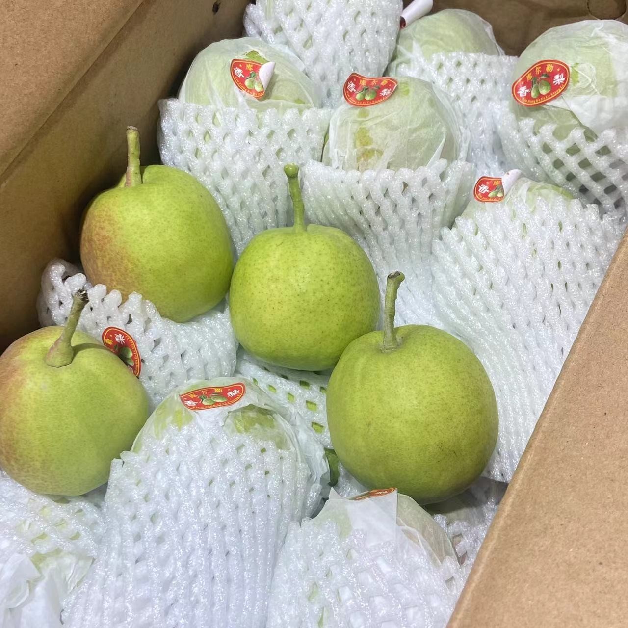 新疆香梨（一件）带箱 约5斤