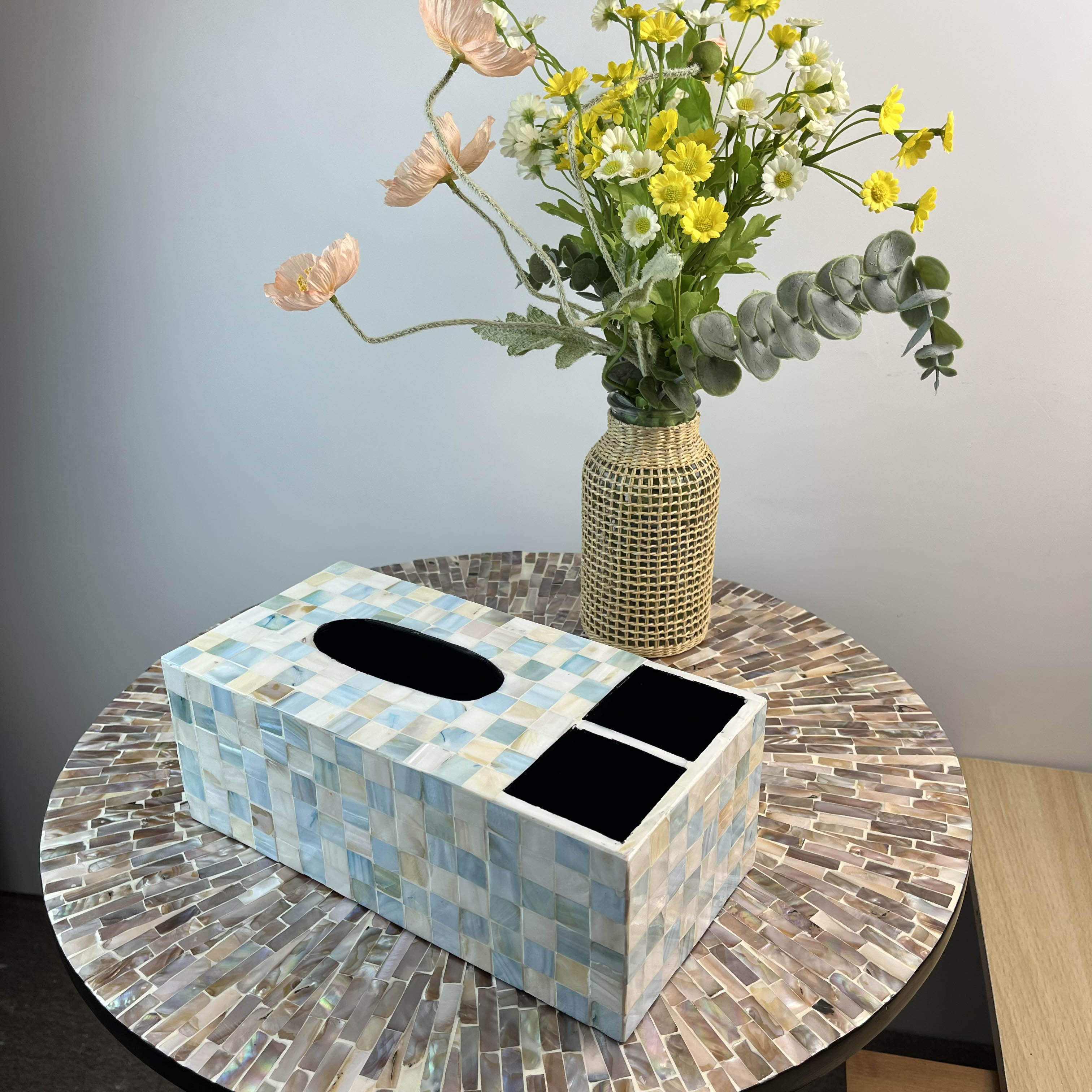 立航家居东南亚多功能带遥控器收纳全澳鲍收纳盒欧式轻奢纸巾盒