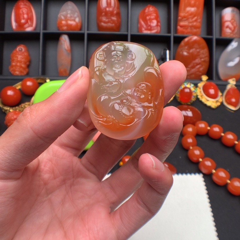 【闪购商品】南红玛瑙手链未镶嵌轩**~