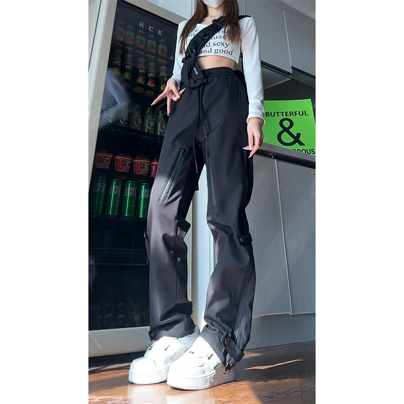 美式加绒冲锋裤女秋冬款户外防风防水阔腿拉链垂感微喇机能长裤子