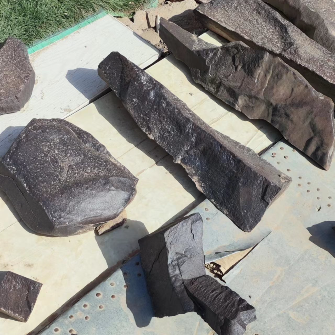 【看主播直播下单】马鬃山原古石 家居摆件