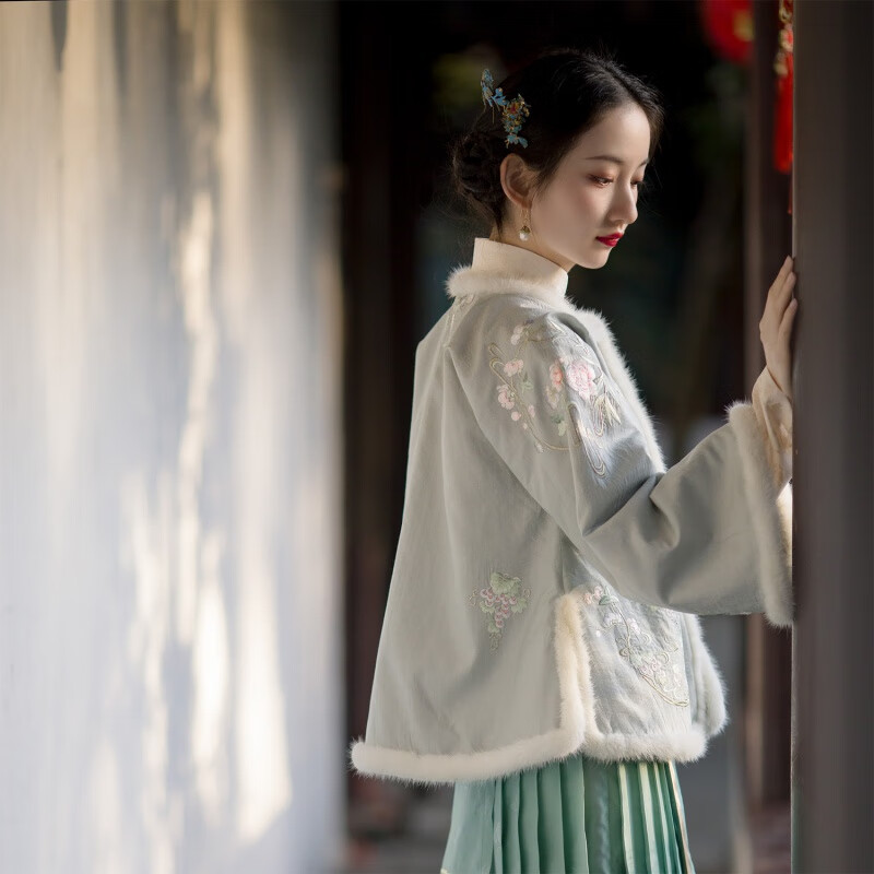 细花竺丨改良汉服清新绣花加厚夹棉袄中式对襟上衣短款