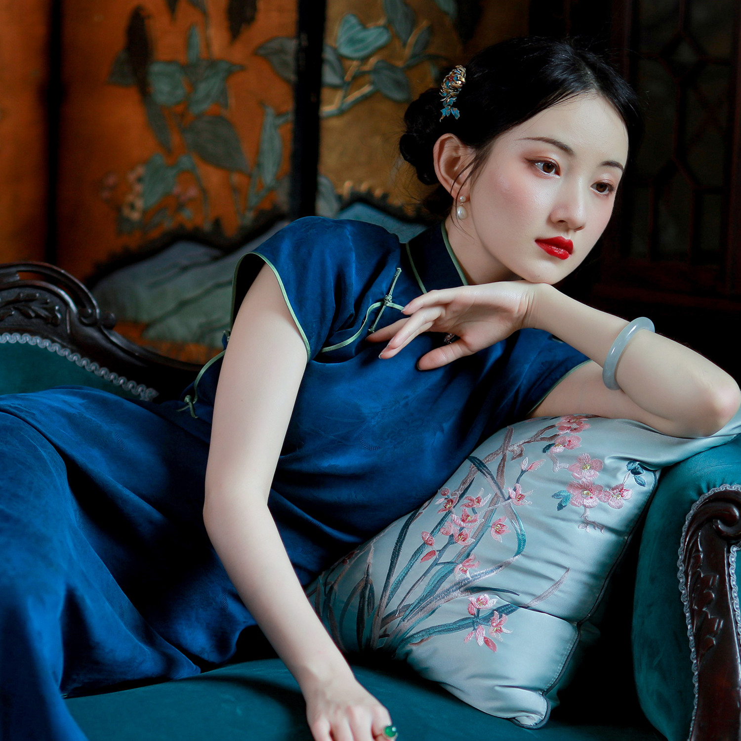 一抹青黛丨夏款真丝透孔罗香云纱复古民国风短袖旗袍女全开襟盘扣