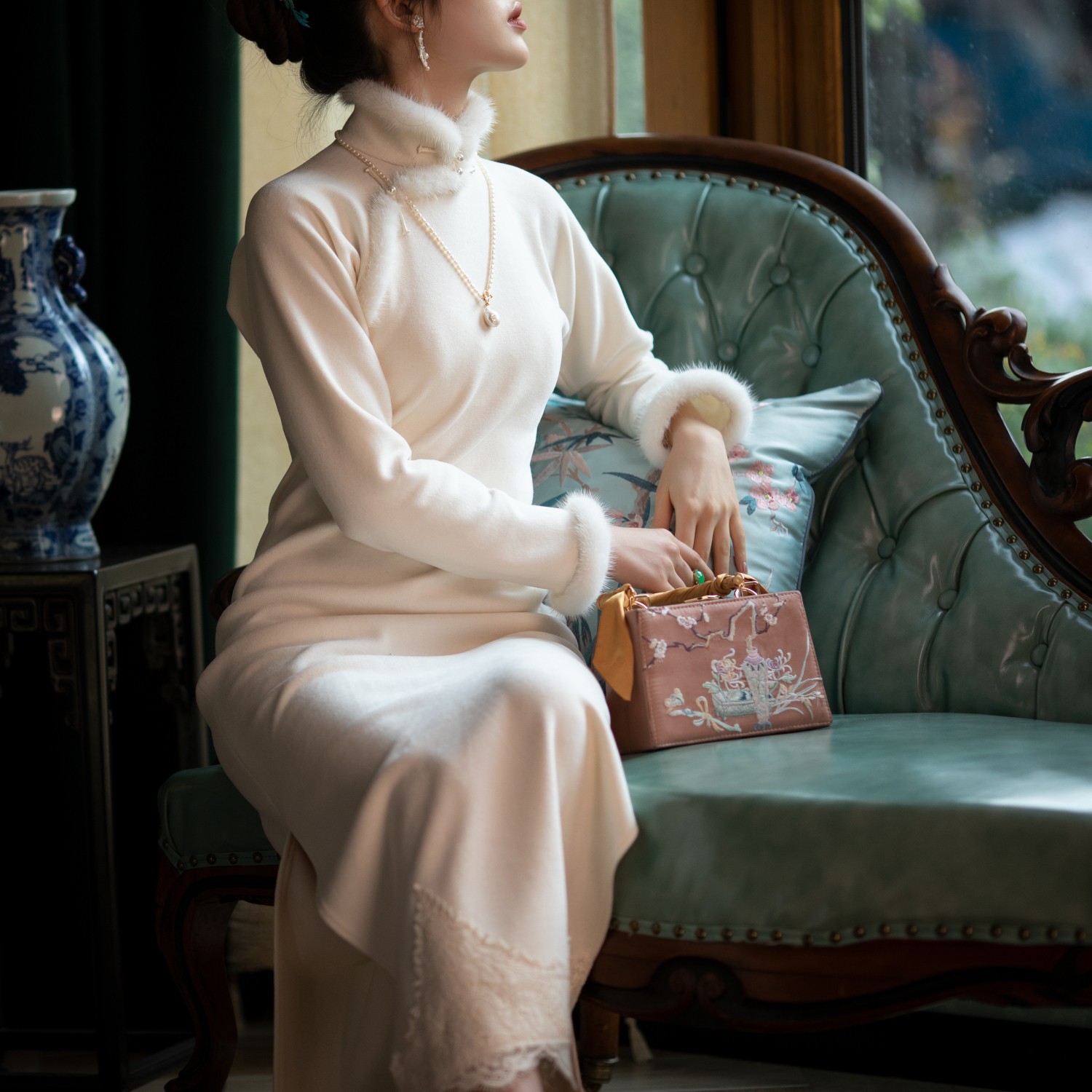 云间拂蕊丨冬款年轻款日常百搭窄长袖弹力针织旗袍气质