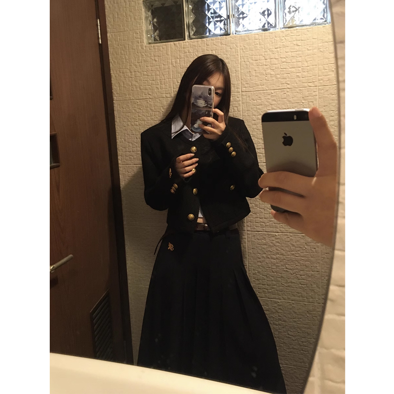 【复古小香】秋季时尚休闲百搭显瘦通勤修身小香风短外套233V1731