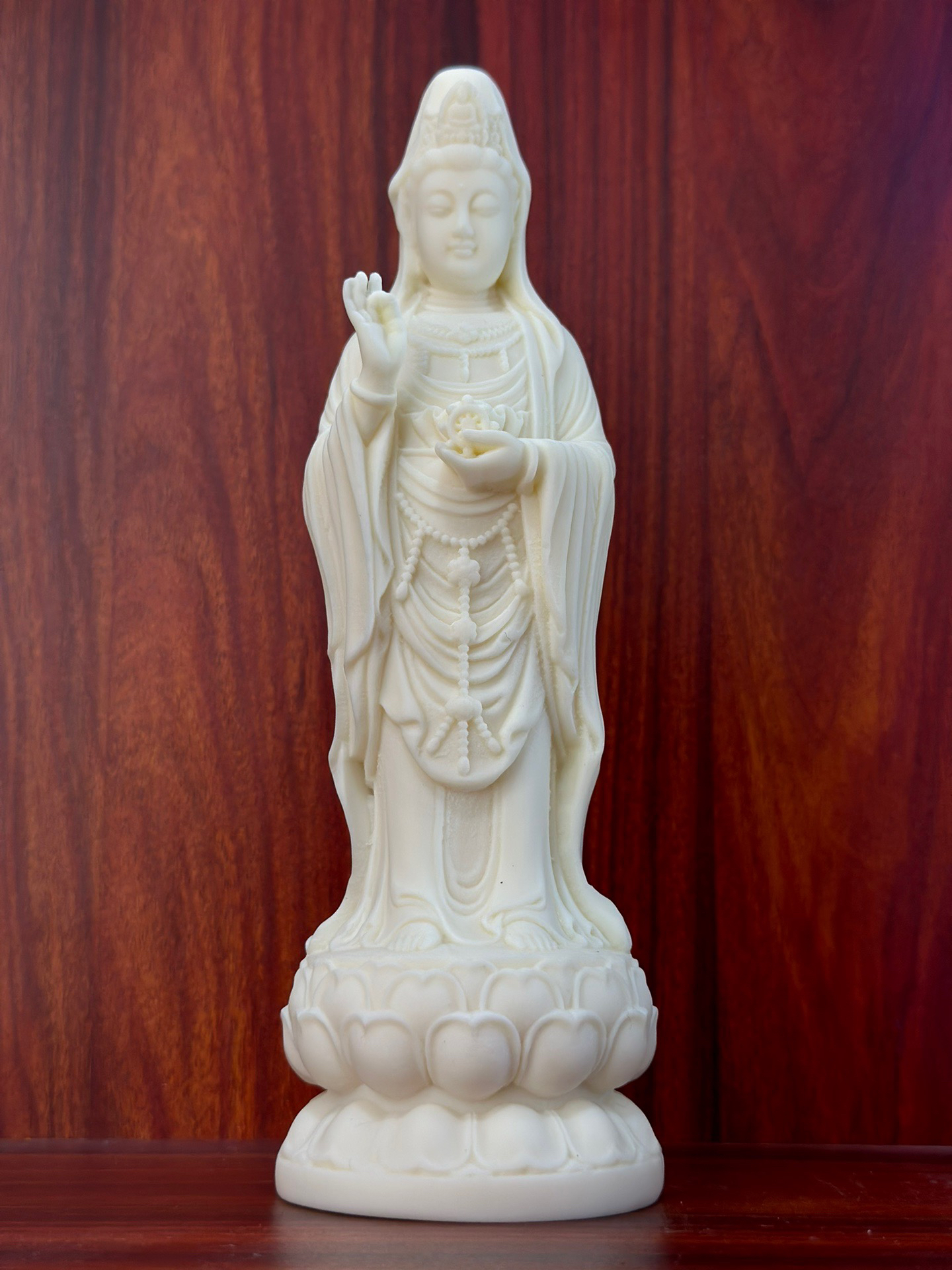 大号果雕刻南海观音摆件