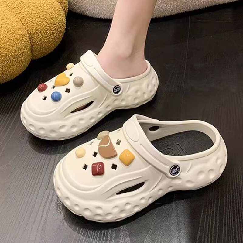 增高厚底洞洞鞋女夏季外穿ins时尚网红学生护士沙滩防滑包头拖鞋