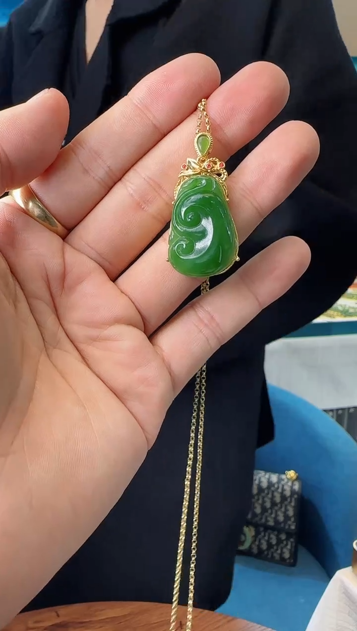 【闪购商品】和田玉吊坠（不含链）18K金镶嵌Y01