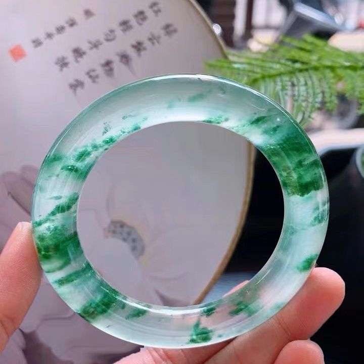 天然独龙飘蓝绿花玉镯子女款正品镯子女款时尚百搭绿色冰透