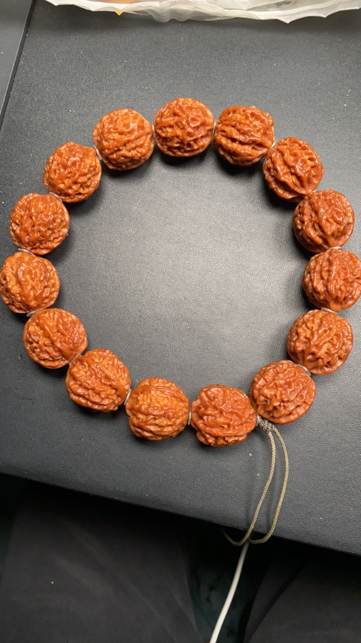 大地雷京八棱文玩核桃手持野生小核桃满天星边25