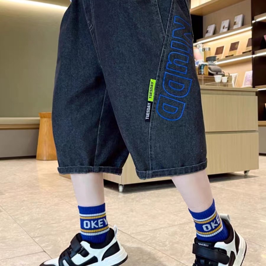 无品牌男童女童休闲时尚卡儿菲特套装