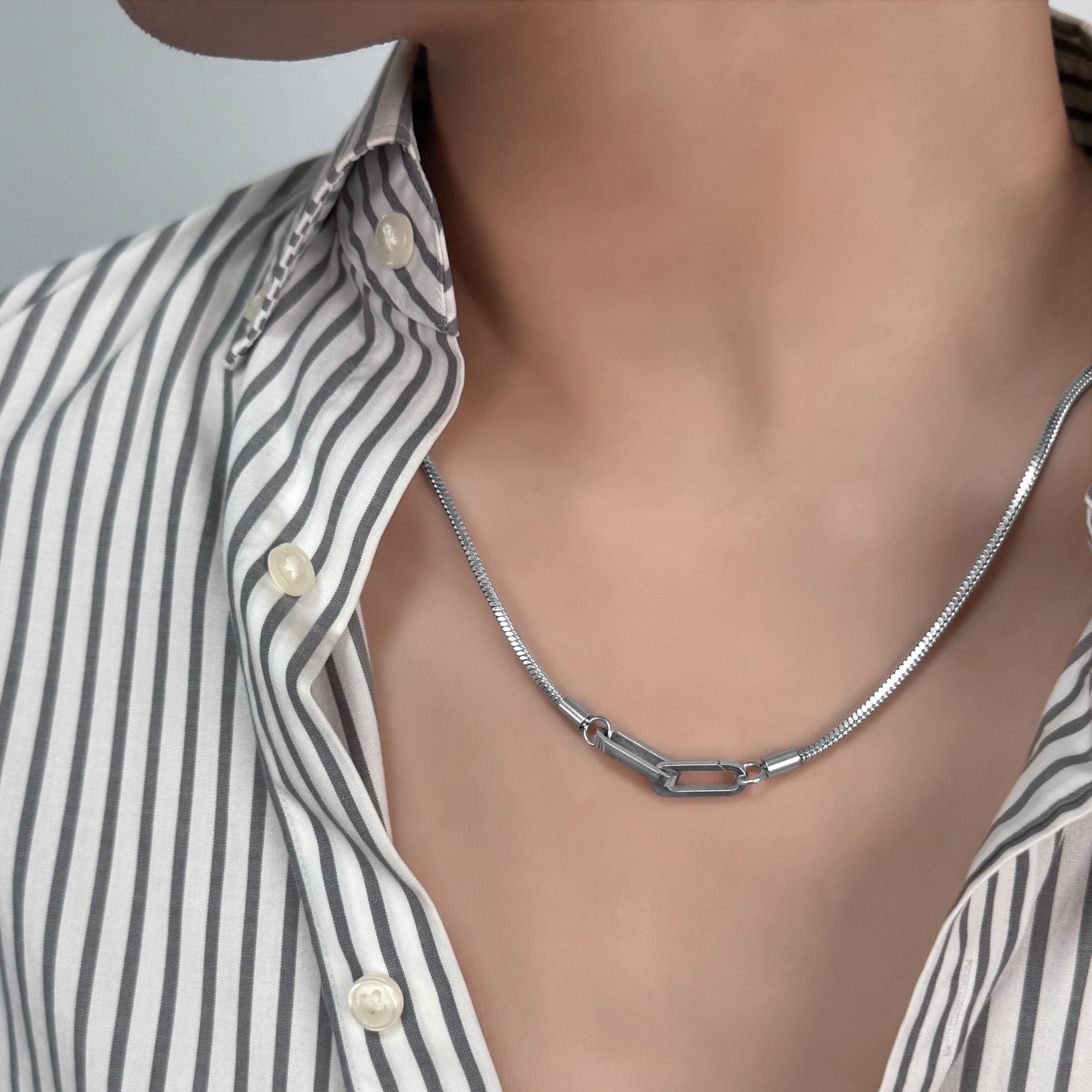 梵亚格 不锈钢项链 双扣项链时尚气质锁骨链简约百搭轻奢素款坠链