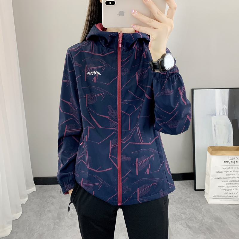 2025迷彩双面穿冲锋衣女外套双层春秋防风防水透气户外徒步登山服