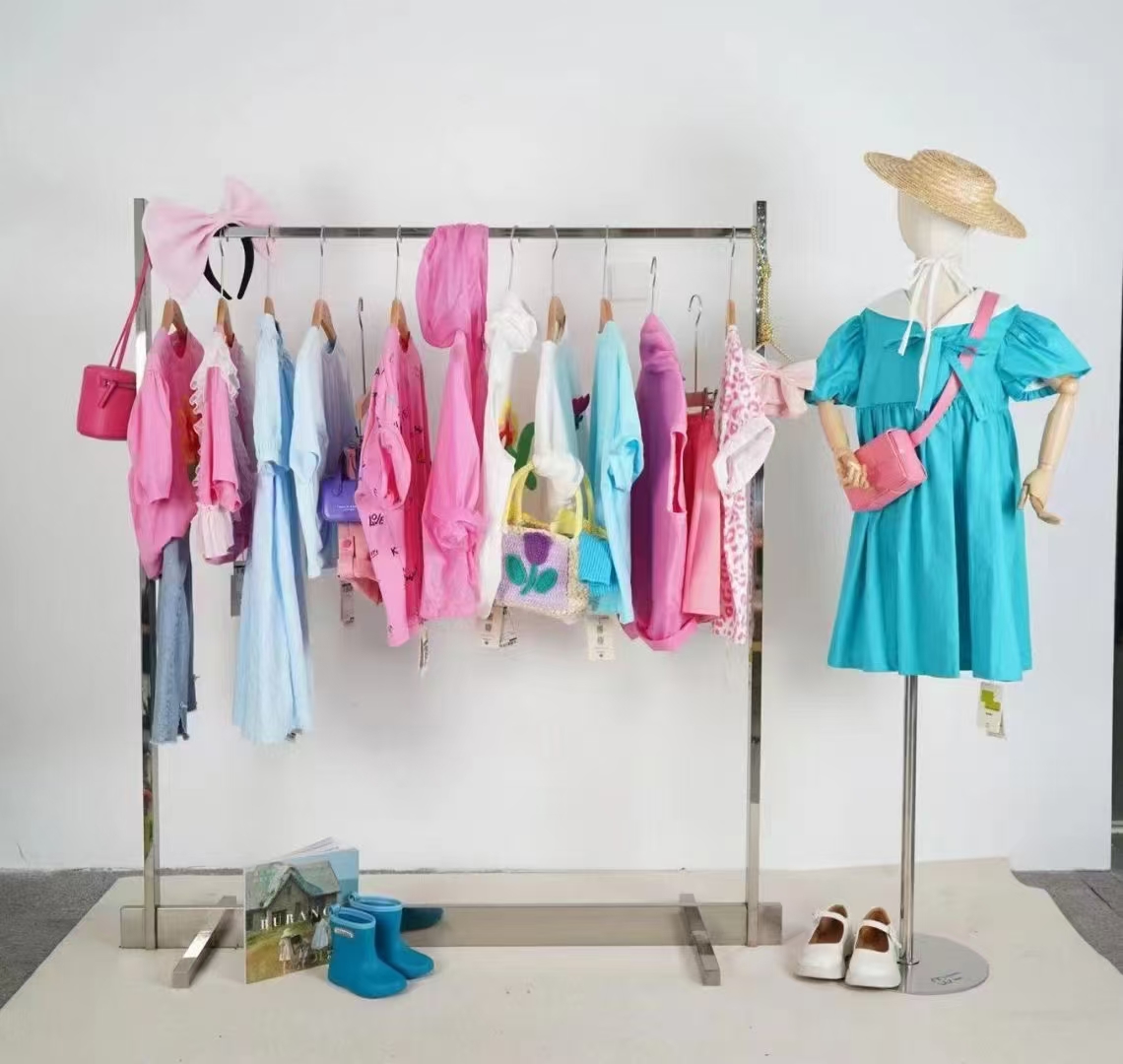 萌娃四季潮流童装