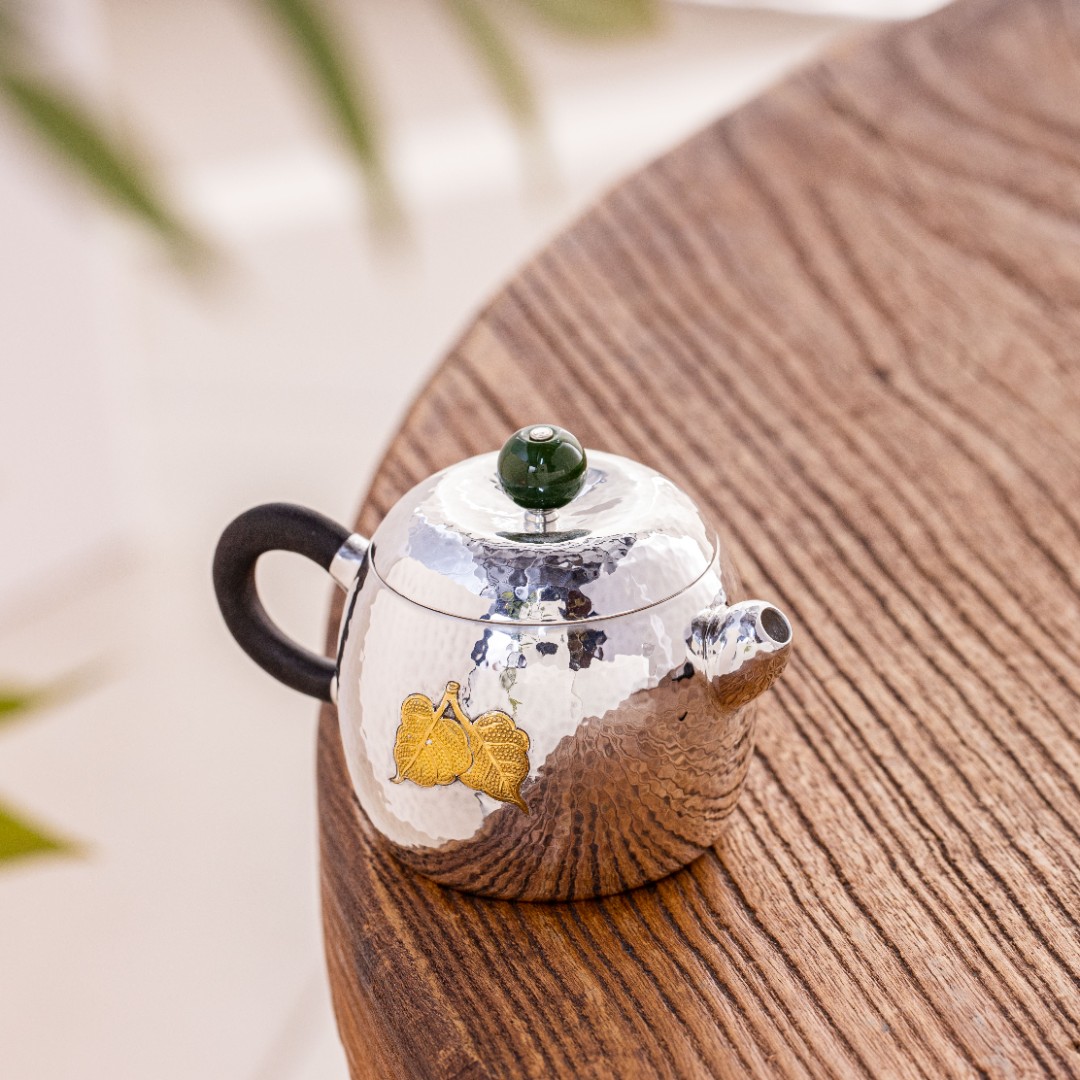 蜂鸟工坊 名匠优选 木把 菩提 壶 亮面树叶锤纹小小壶 MJYXA10802