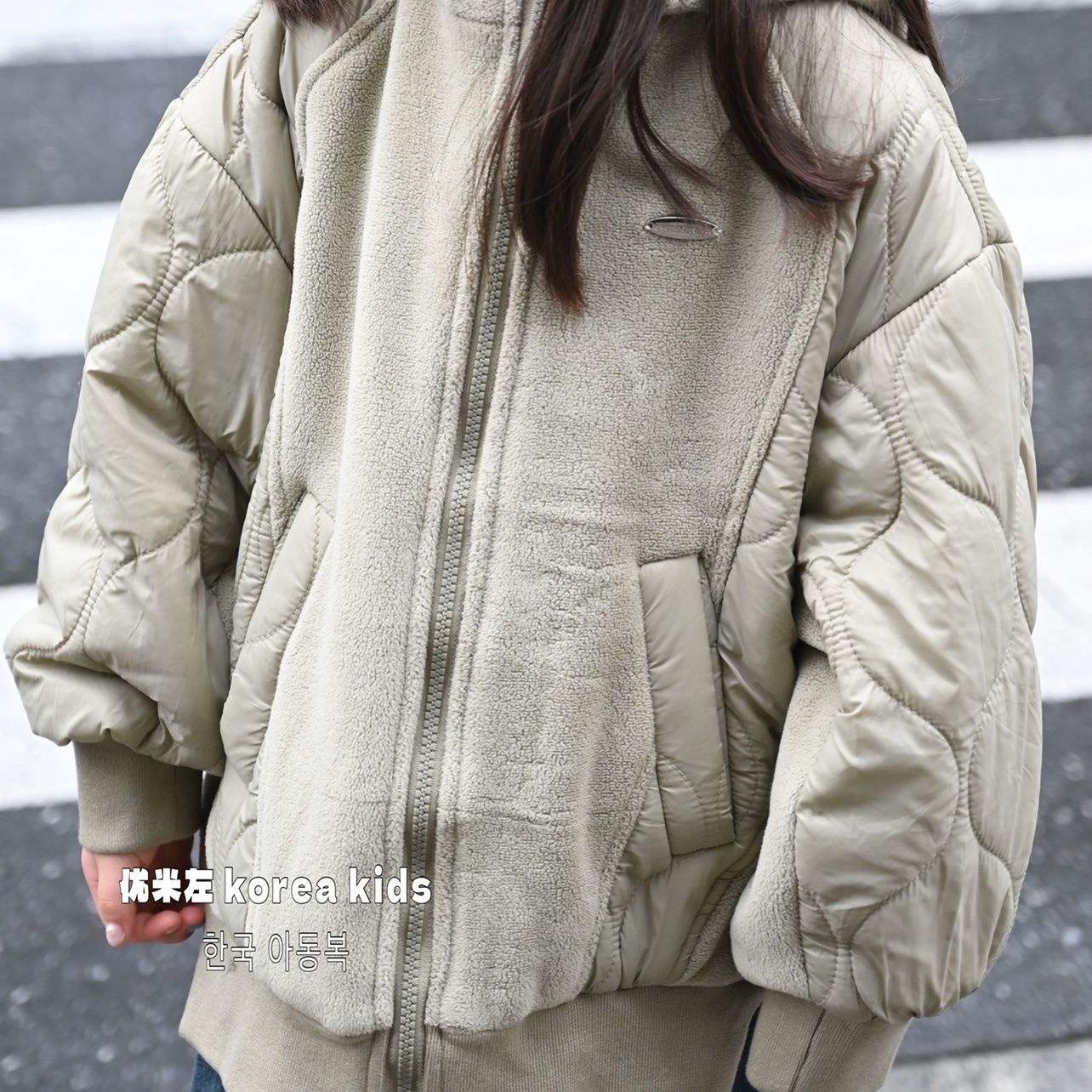 女童冬款摇粒绒休闲外套儿童棉服2023新款连帽中大童宽松加厚开衫