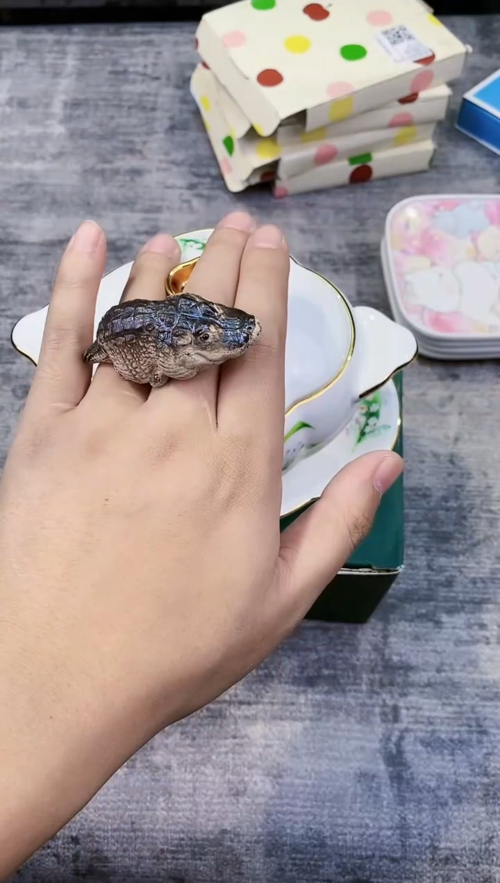 【闪购商品】瓷片铃兰都是我的大宝贝儿瓷器
