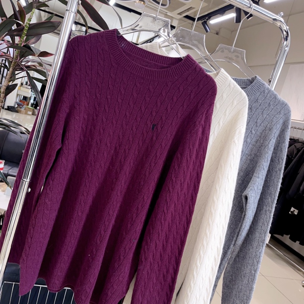 潇也甄选-简约时尚女士冬季新款麻花辫毛衣