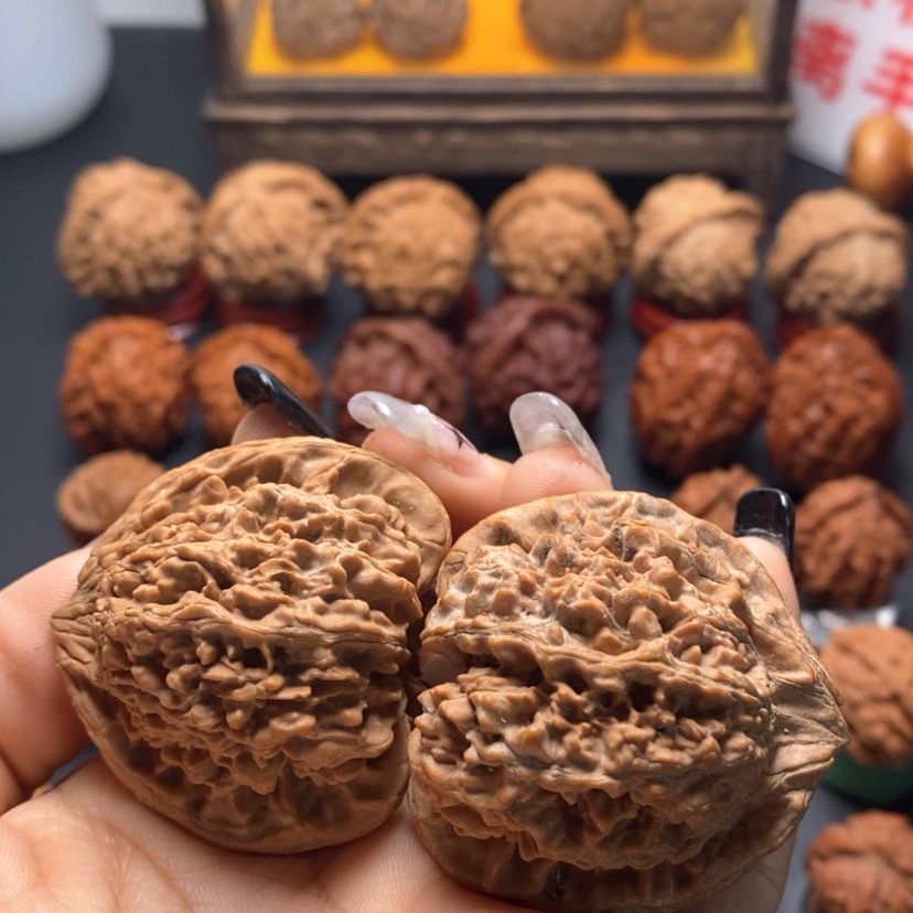 【闪购商品】桃核吊坠桃**✨