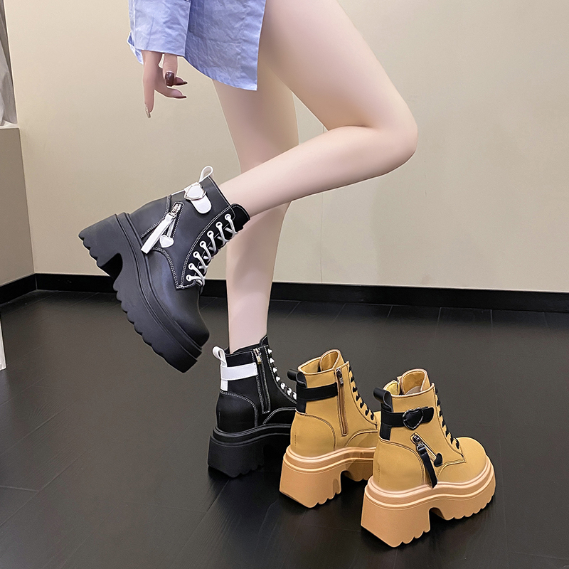 百丽纯爱英伦风马丁靴女靴子2023秋冬新款内增高短靴百搭厚底踢不
