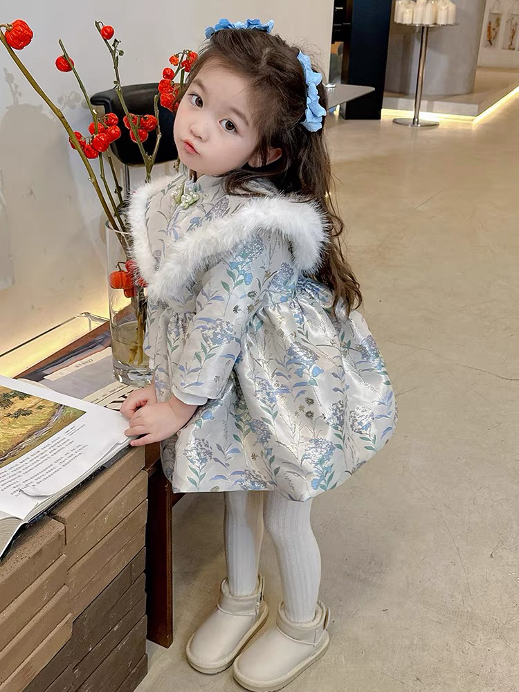 中国风一周岁礼服女宝宝唐装加厚婴儿中式抓周宴高端儿童旗袍冬季