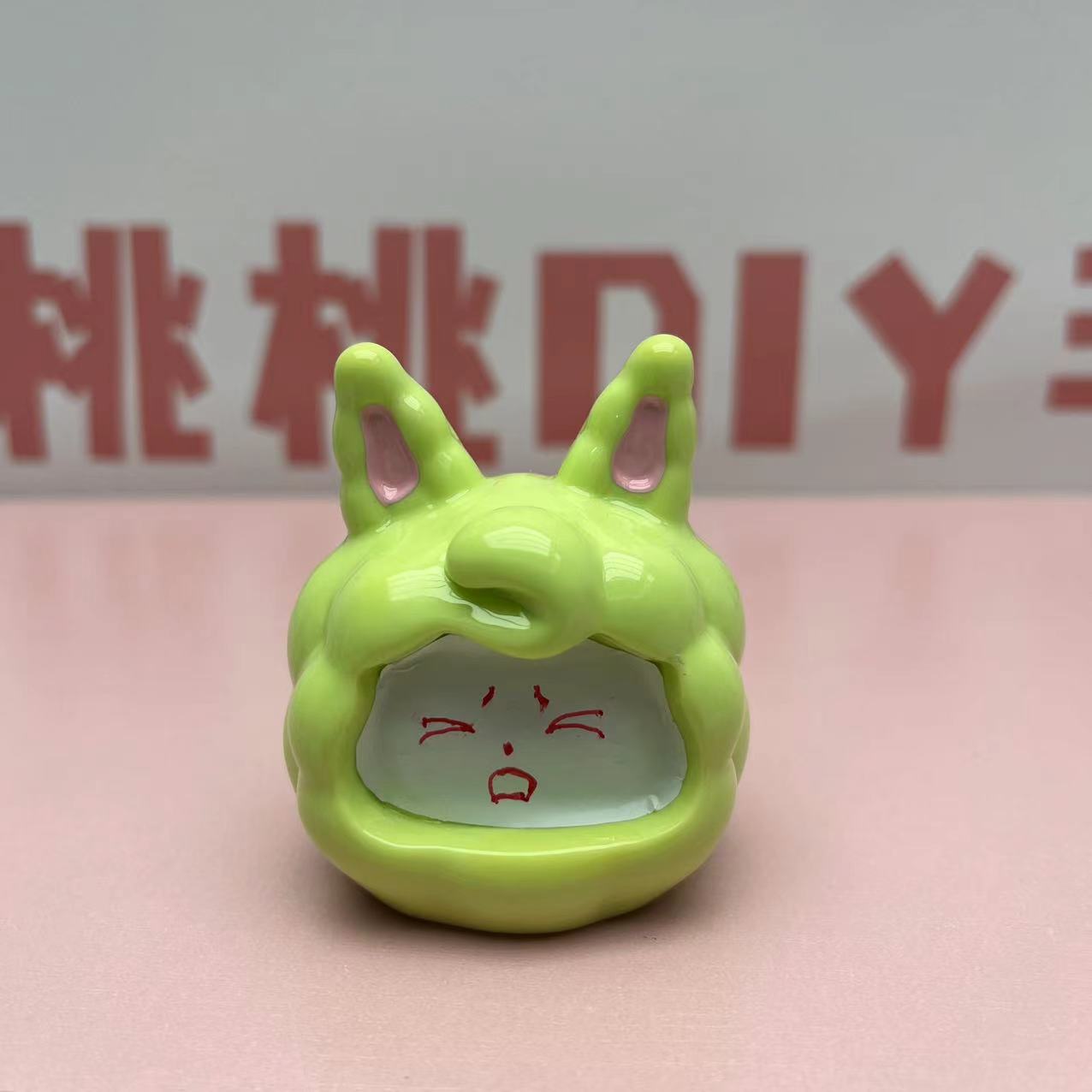 星星人对对碰  树脂DIY配件，新款热卖中，爆款饰品