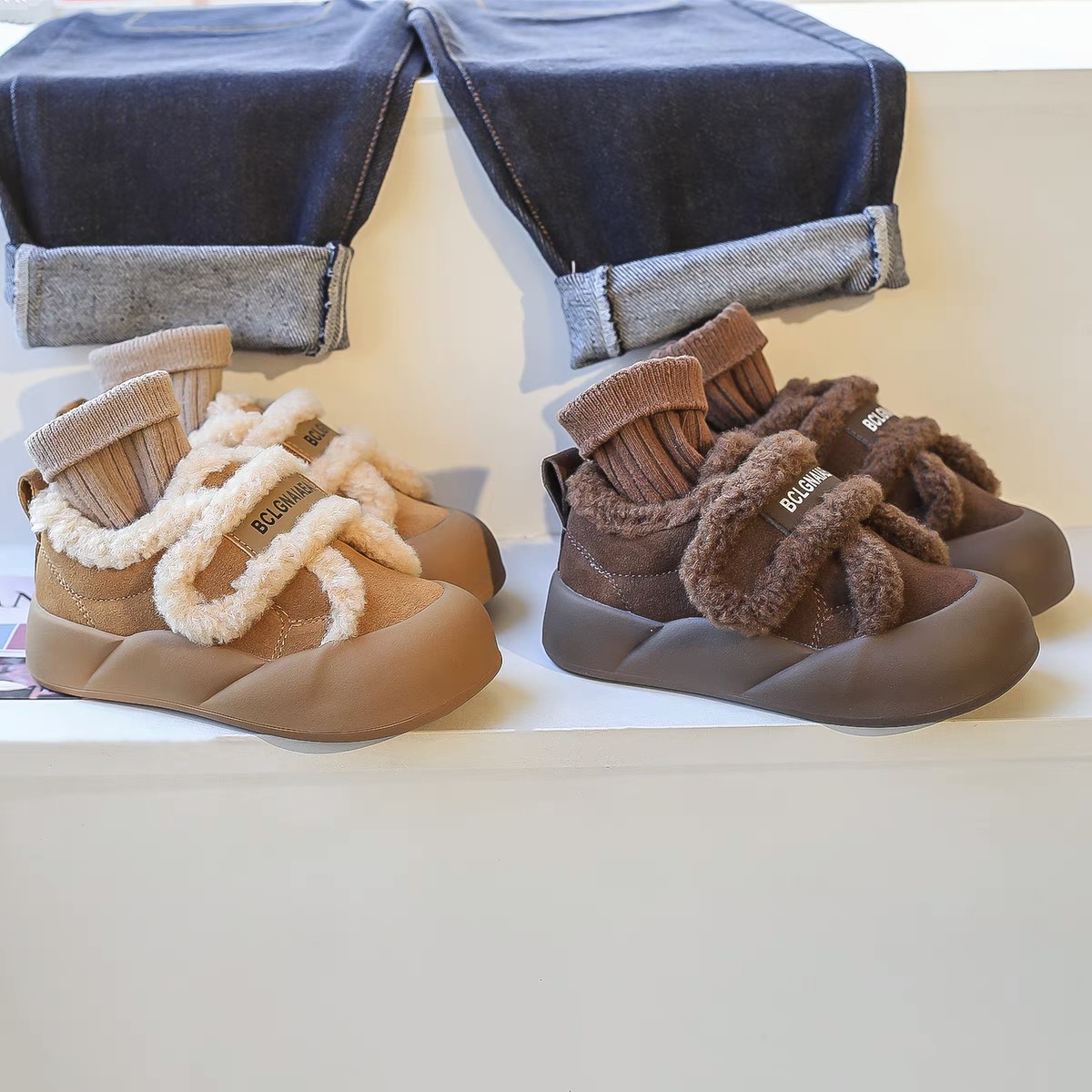 加绒棉鞋2025冬季新款男童加棉加厚毛毛鞋男女童小孩美拉德宝宝鞋