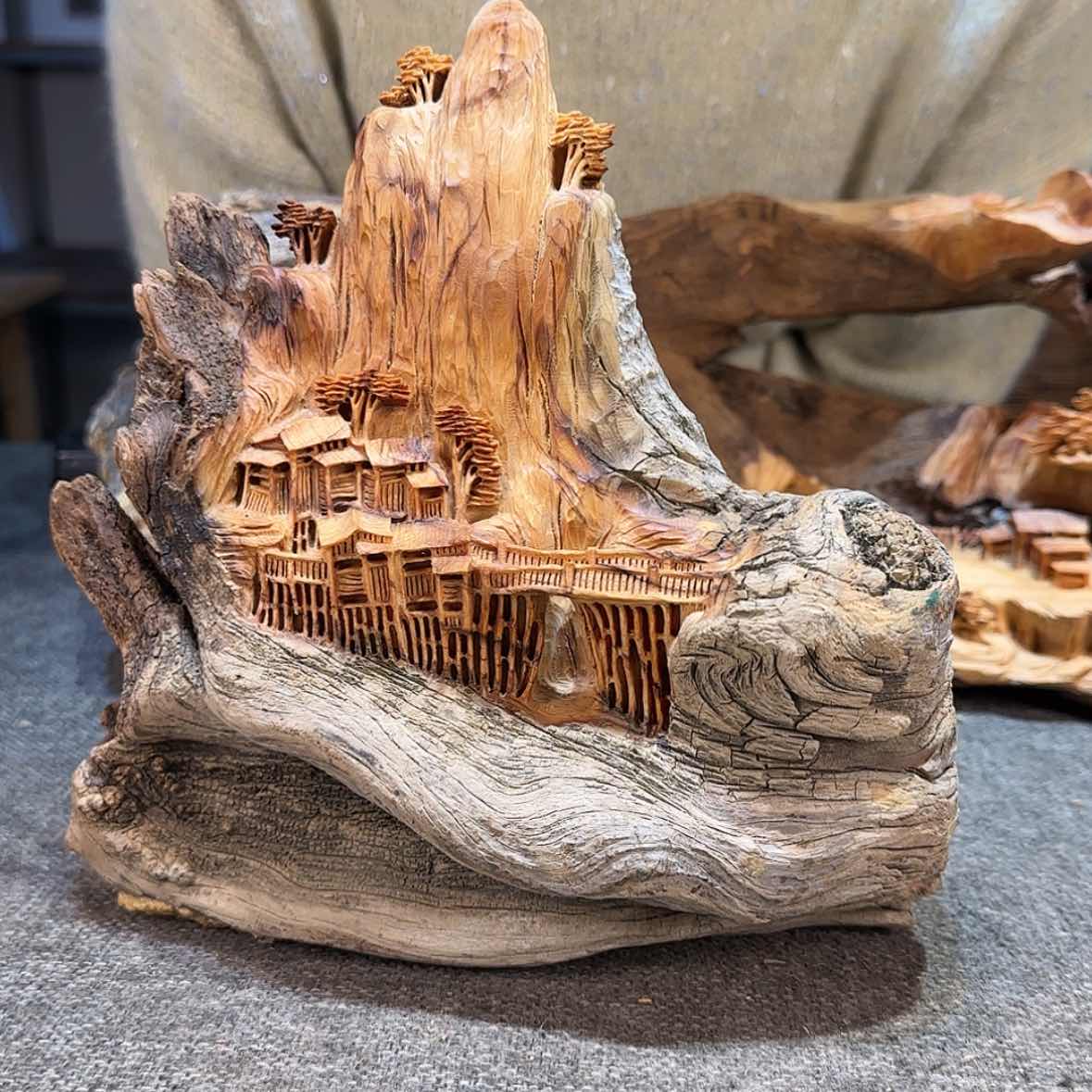 【闪购商品】崖柏根雕聊*生