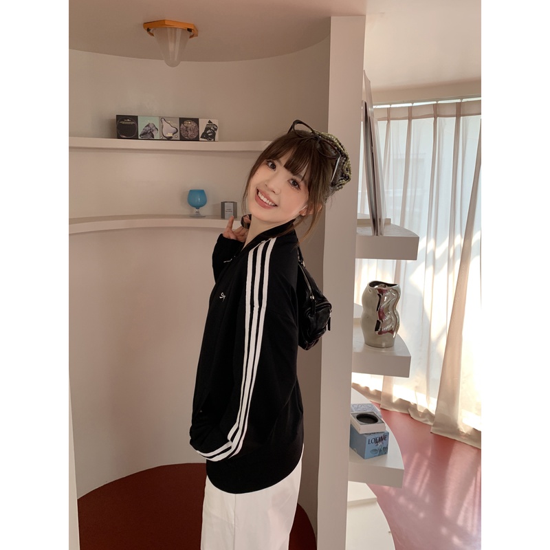 小沈美眉韩系黑色高级感休闲外套2024秋季新款美式宽松显瘦棒球服