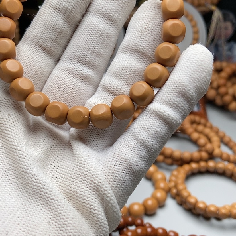 【闪购商品】猴头核桃吊坠玩**志