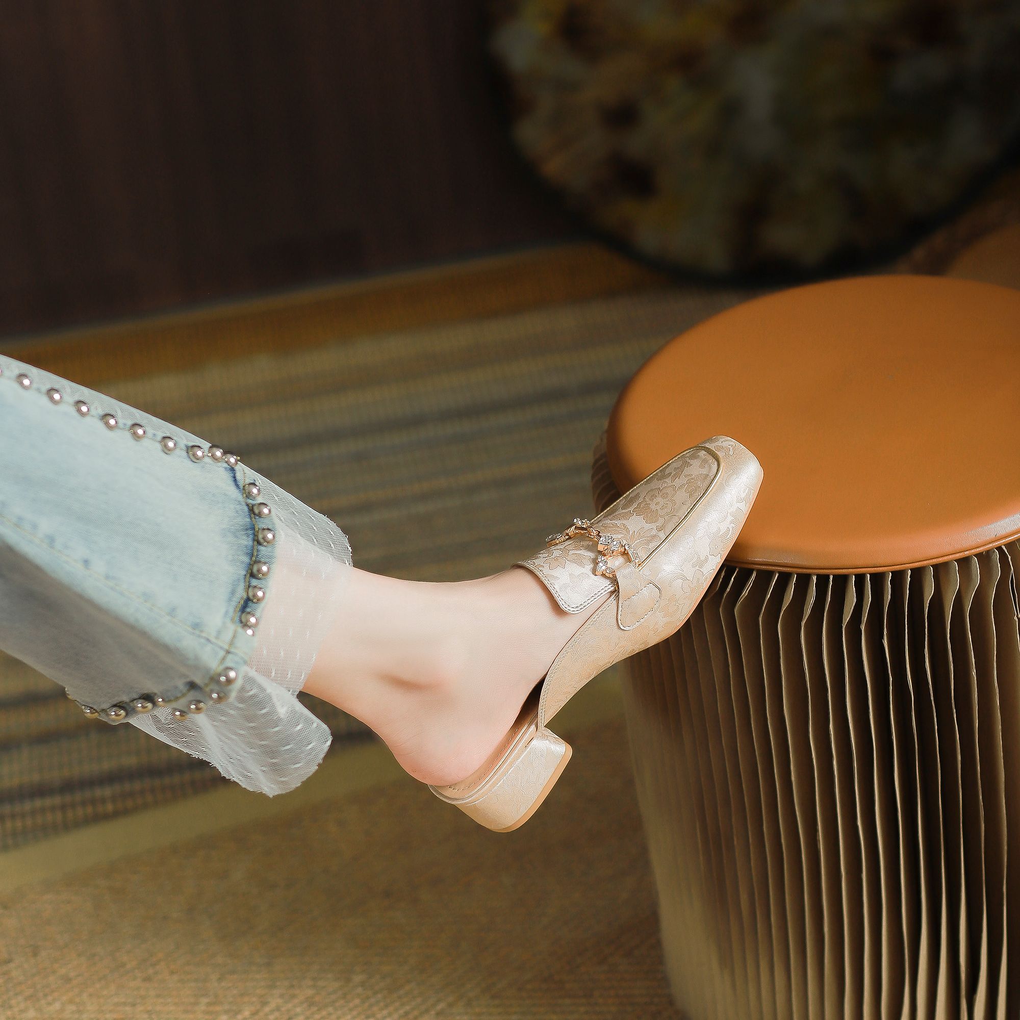 2024年夏季新款女包头拖鞋方头气质国潮风低跟粗根半托鞋时尚百搭