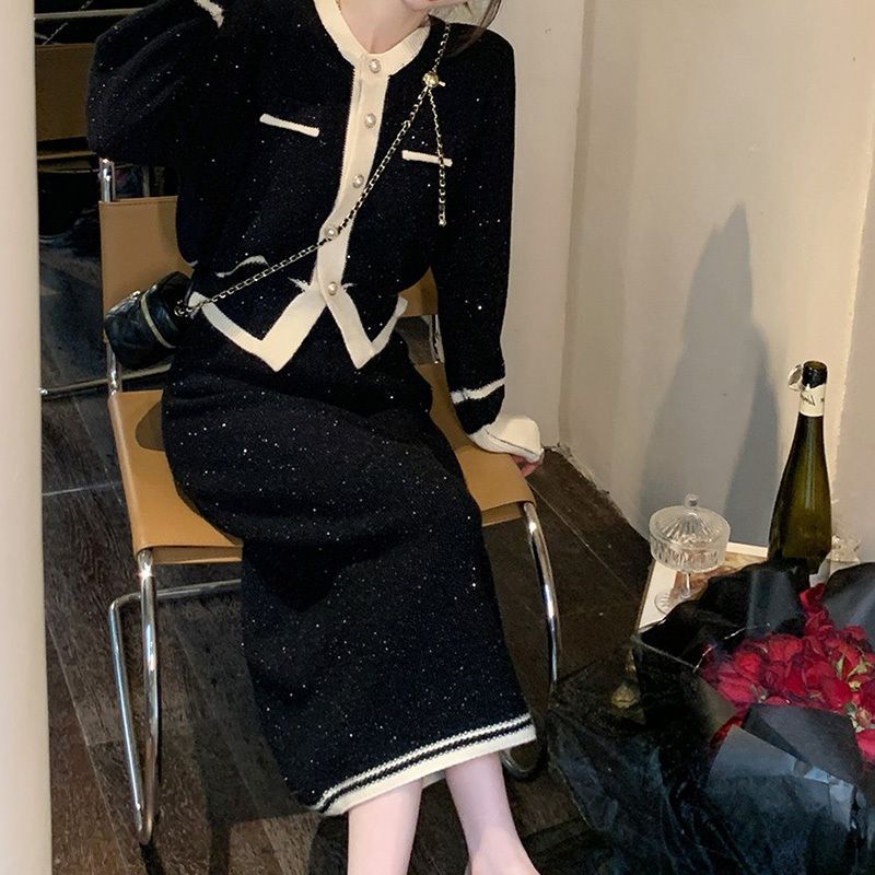 小香风时尚套装裙女2024春新款显瘦新年红毛衣开衫针织半裙两件套
