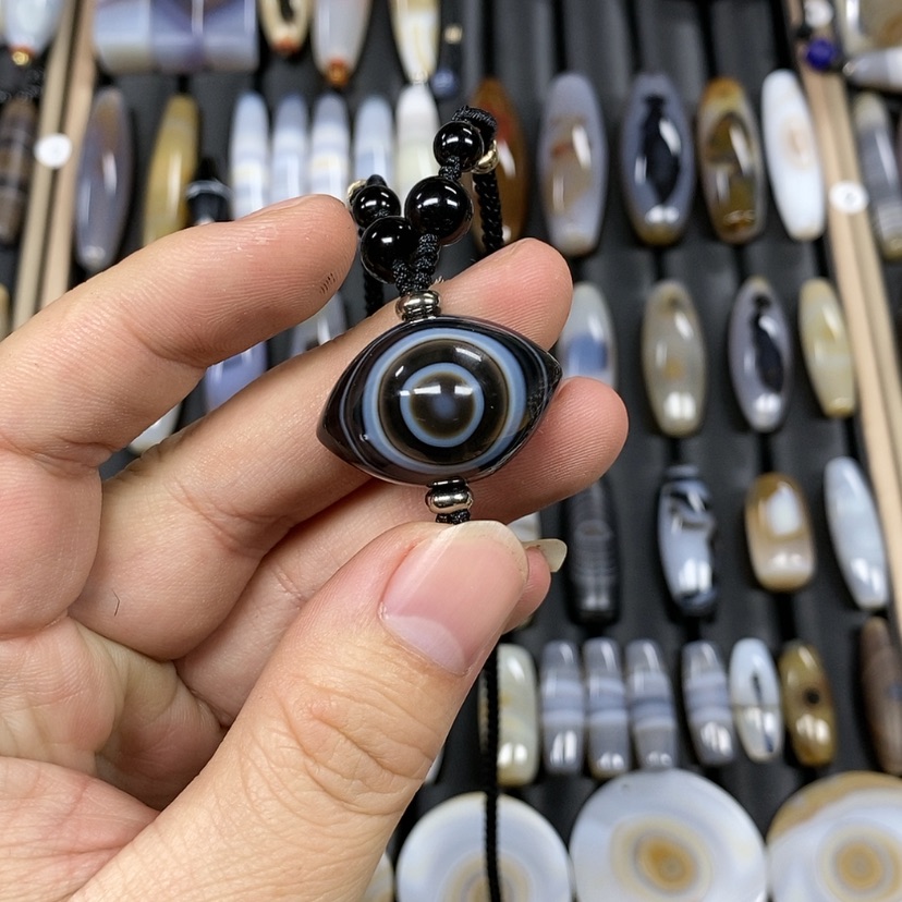 【闪购商品】玛瑙/玉髓颈饰未镶嵌佐*