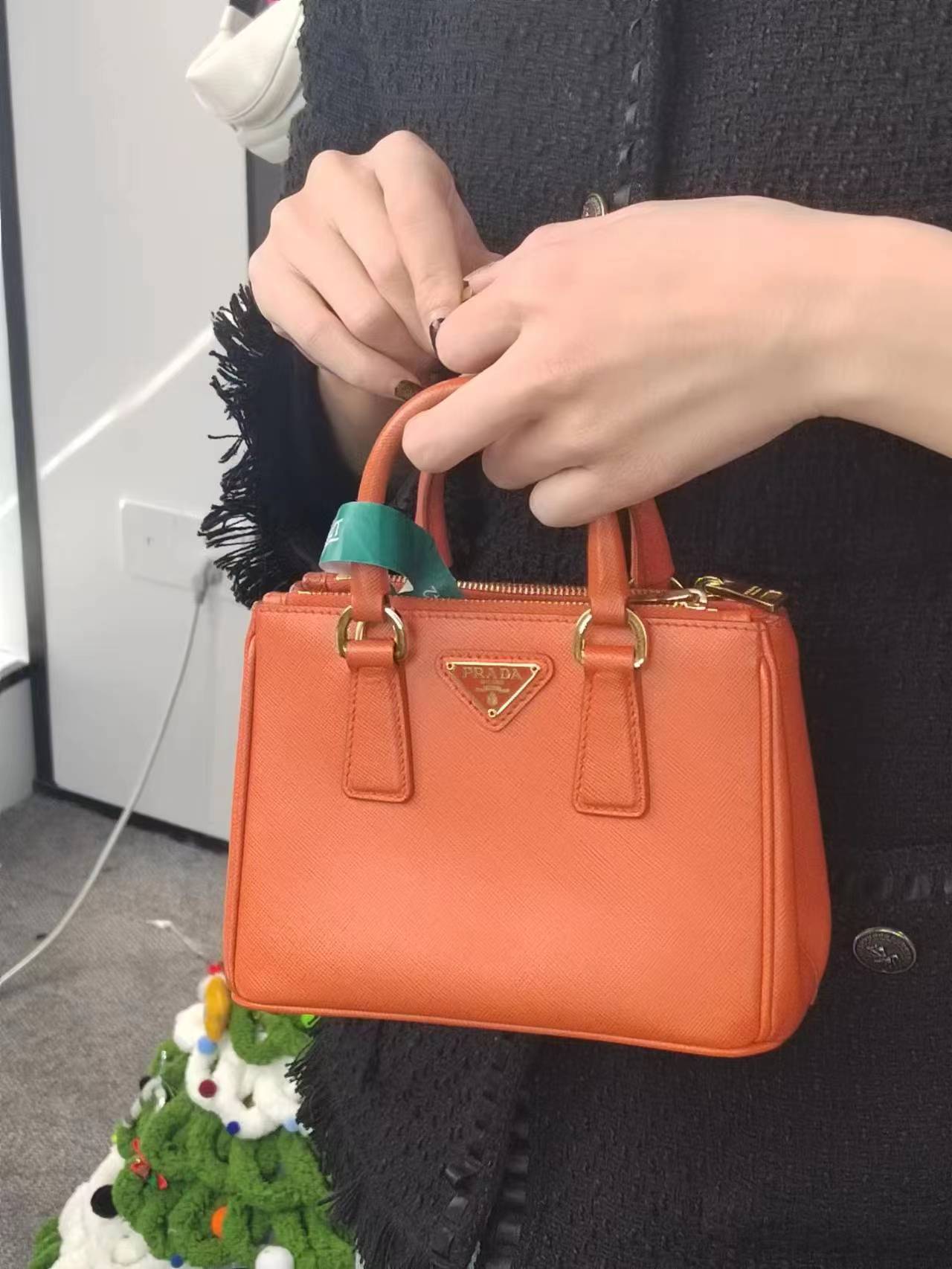 95新 Prada/普拉达 CS4415/ 橘色mini杀手