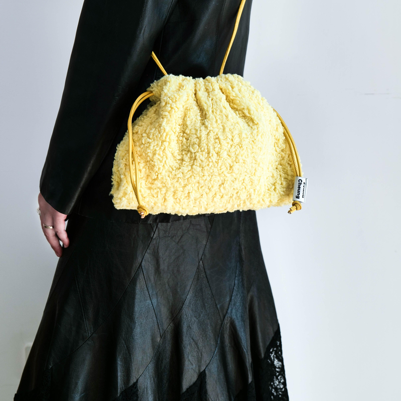 澳洲设计师品牌EvanaCheung【羊毛卷L系列】 单肩手提包