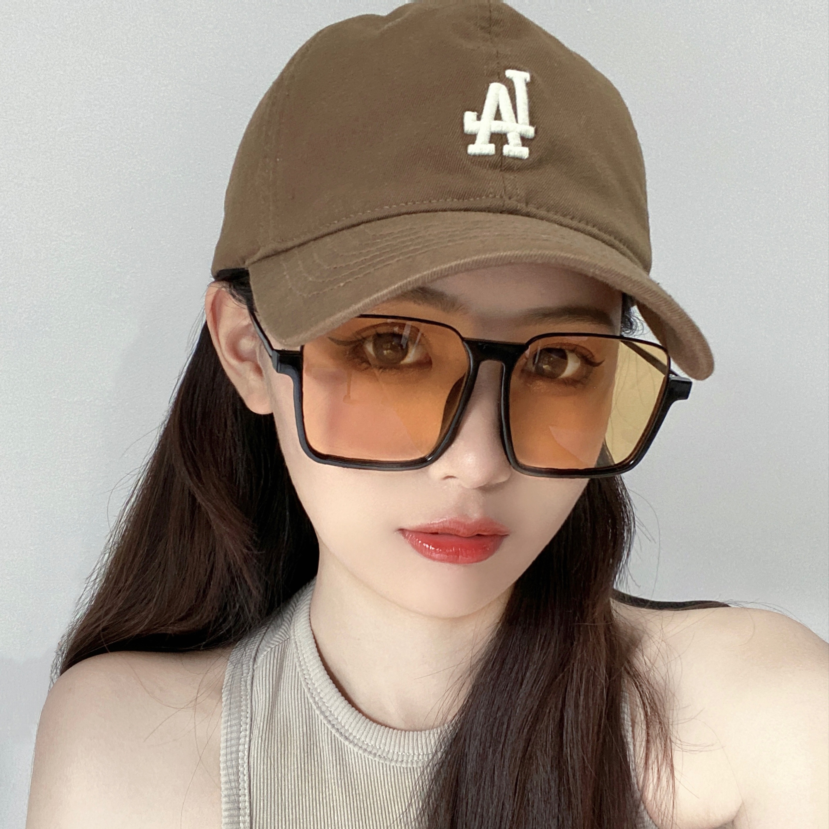 复古茶色墨镜网红街拍大框显瘦百搭太阳镜个性方框防紫外线近视女