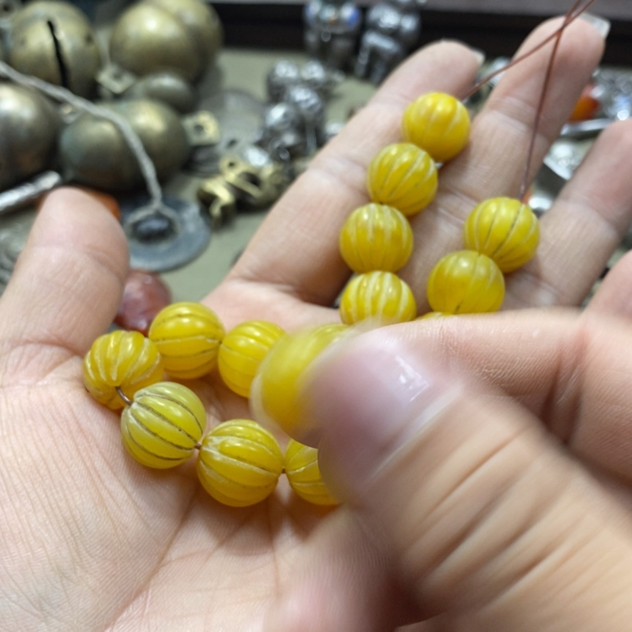 【闪购商品】琉璃颈饰