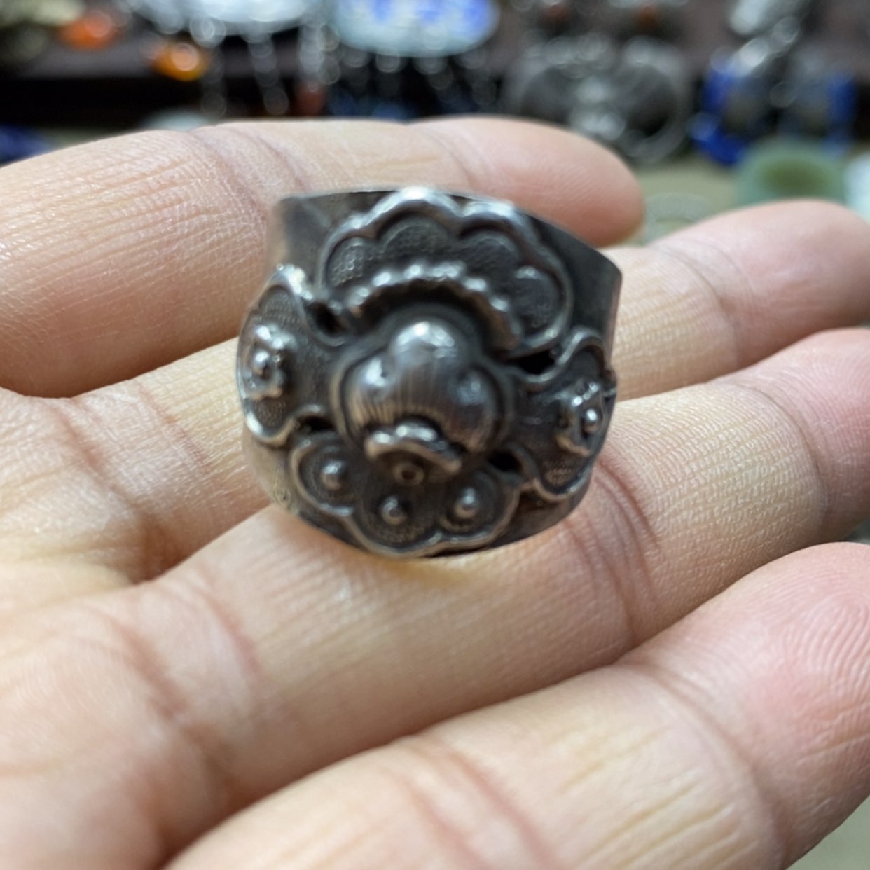 【闪购商品】琉璃颈饰?****欢