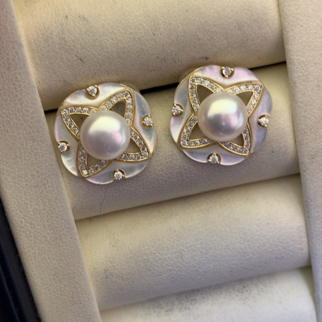 【闪购商品】淡水珍珠耳饰未镶嵌