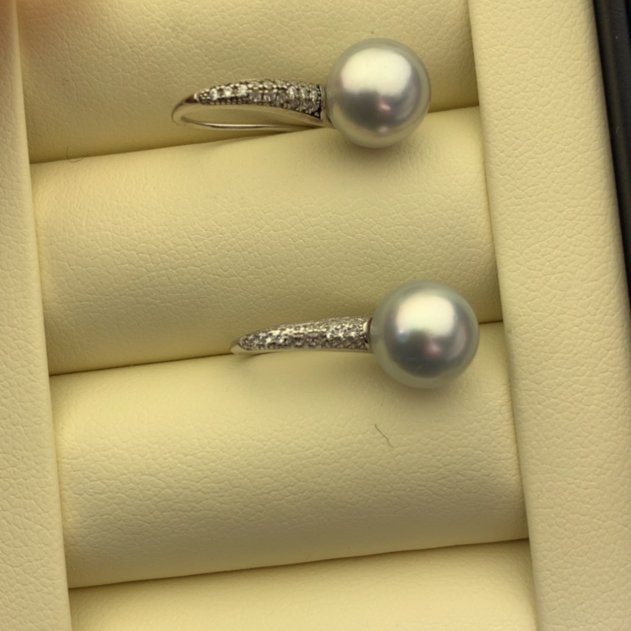 【闪购商品】海水珍珠耳饰银S925镶嵌