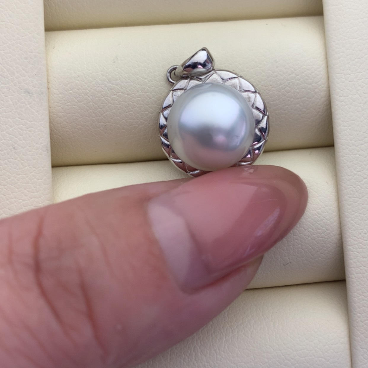 【闪购商品】海水珍珠颈饰银S925镶嵌