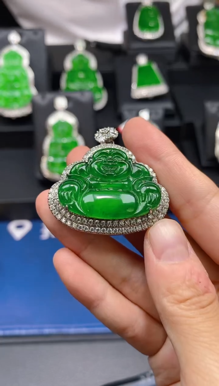【闪购商品】翡翠颈饰未镶嵌A45天然A货翡翠佛公