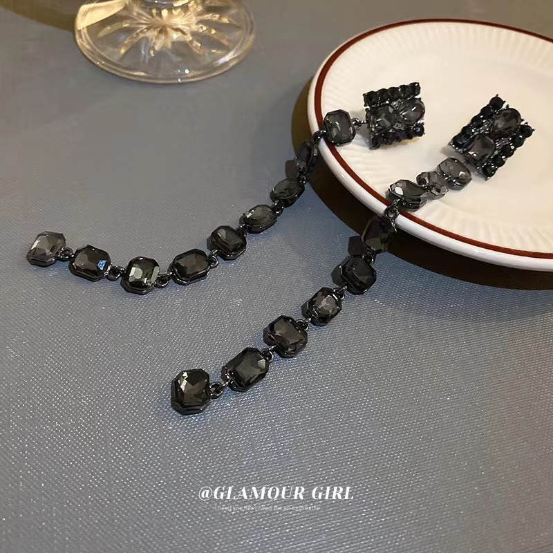 yuanzikou/媛姿蔻 合金耳饰 YZK-G97 时尚气质轻奢耳环