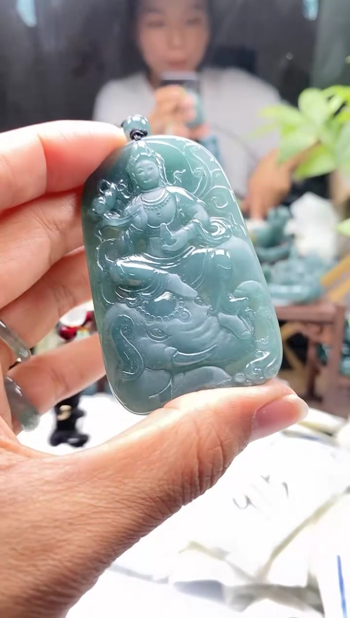 【闪购商品】翡翠颈饰未镶嵌翡翠