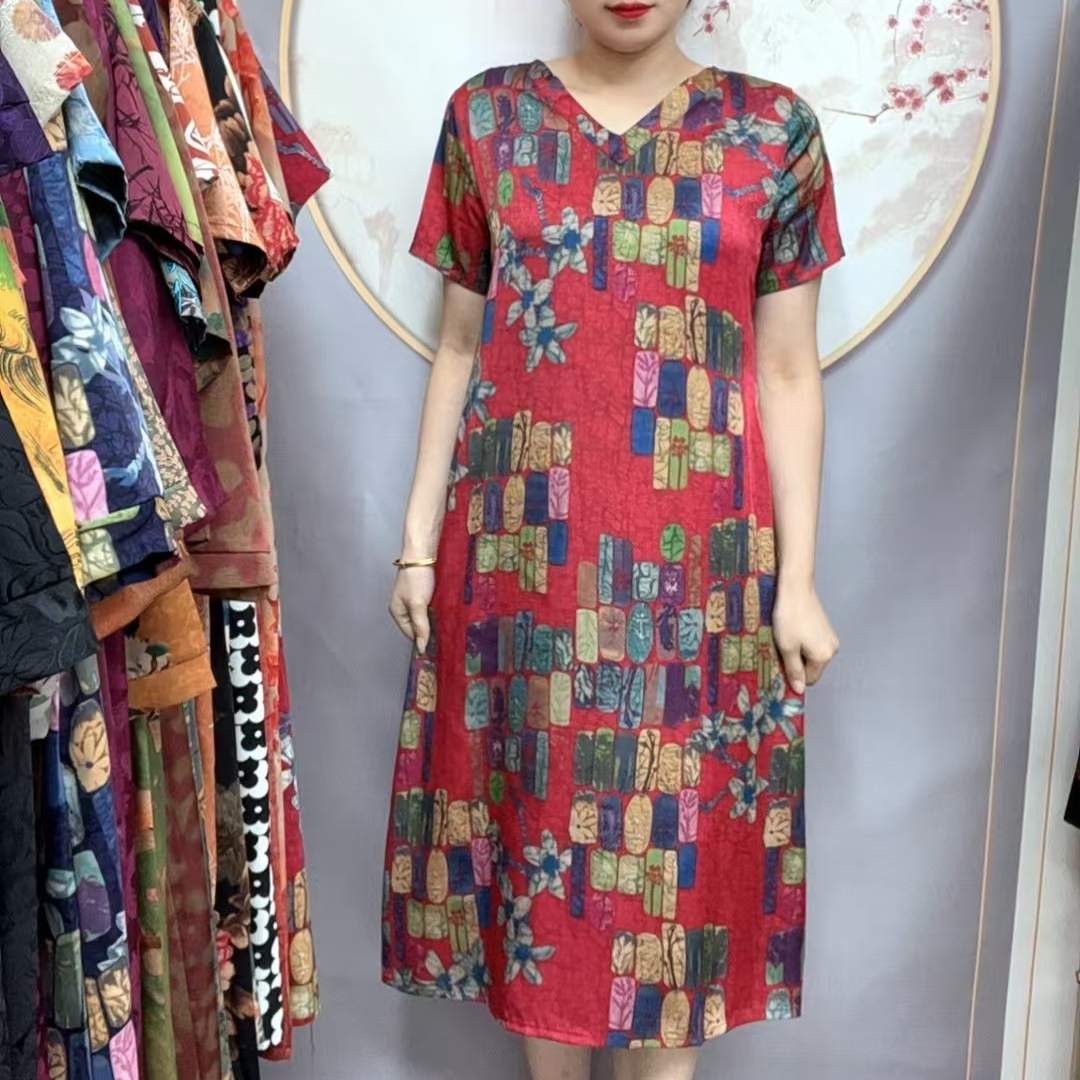 【红花格】2024夏季妈妈装气质短袖连衣裙洋气中老年女装宽松长裙